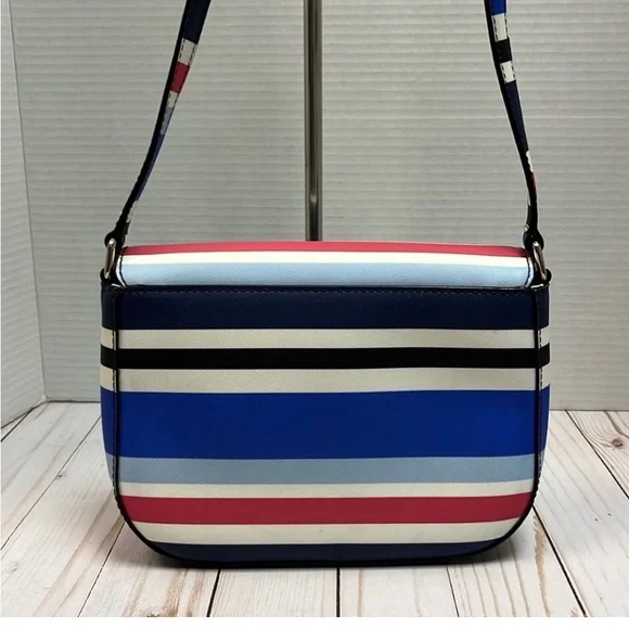 Kate Spade New York Large Carsen Laurel Way Leather Crossbody - LIKE NEW EUC - Picture 2 of 10